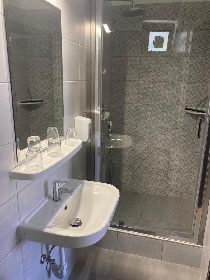 Farkas Vendeghaz Hotel Sopron Eksteriør billede