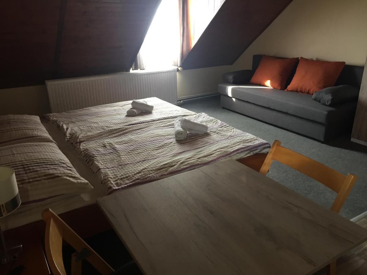 Farkas Vendeghaz Hotel Sopron Eksteriør billede