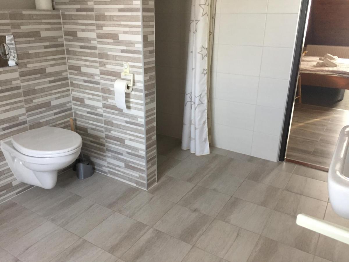 Farkas Vendeghaz Hotel Sopron Eksteriør billede